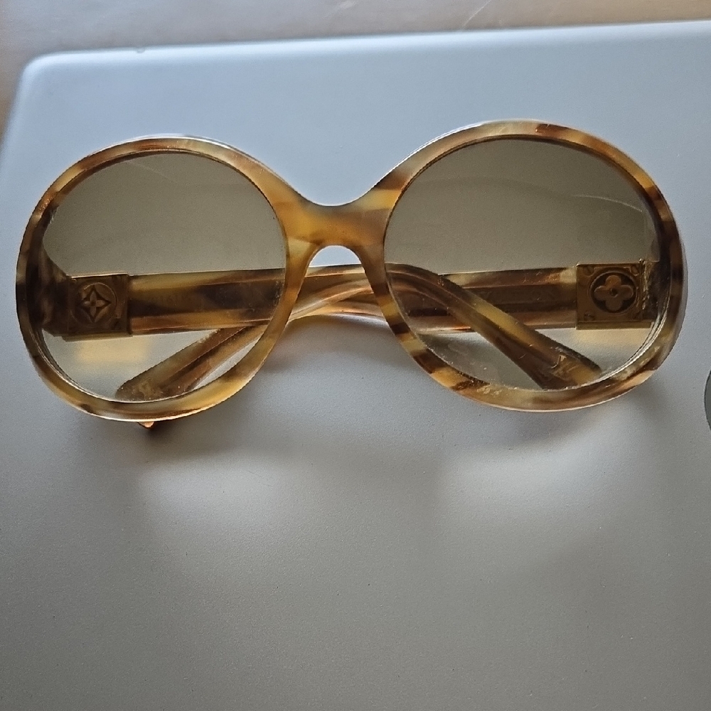 Louis Vuitton Vintage Oversize Sunglasses